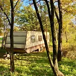 Campsite Hacienda Caravan