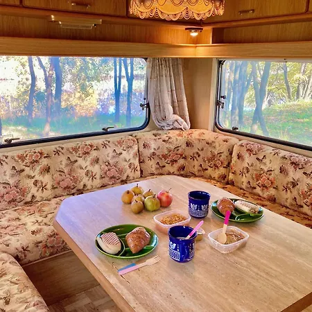 Hacienda Caravan *