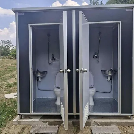 Hacienda Caravan Κάμπινγκ Szentes