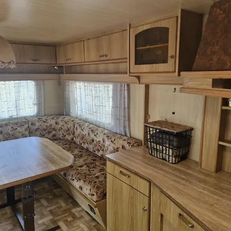Hacienda Caravan * Szentes