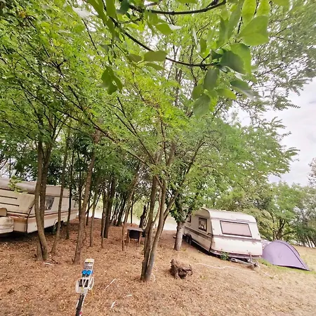 Hacienda Caravan * Szentes