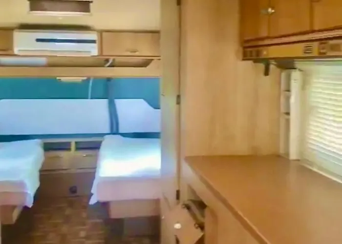 Hacienda Caravan